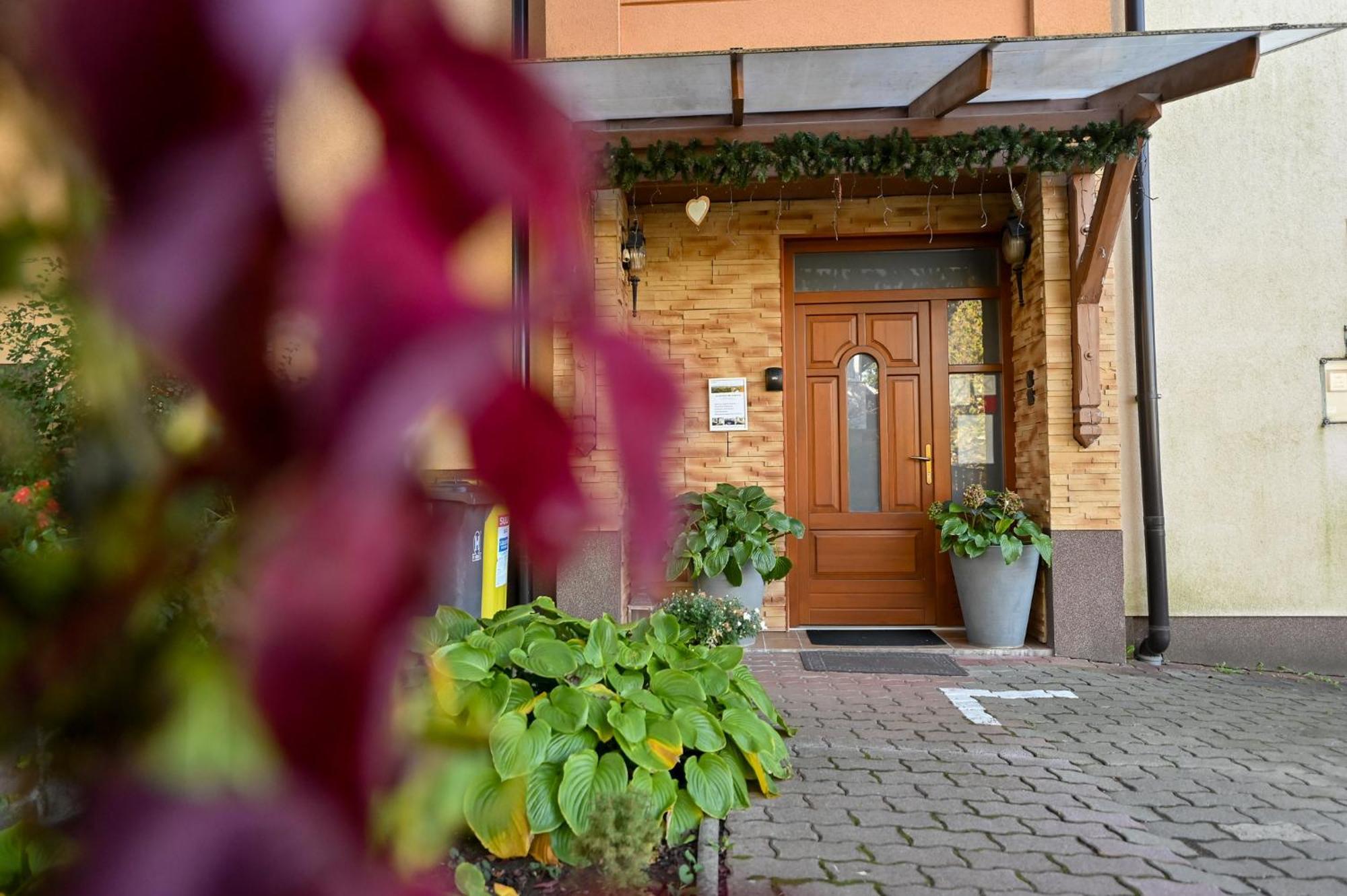 Bellavista 2 Apartman Эгер Экстерьер фото