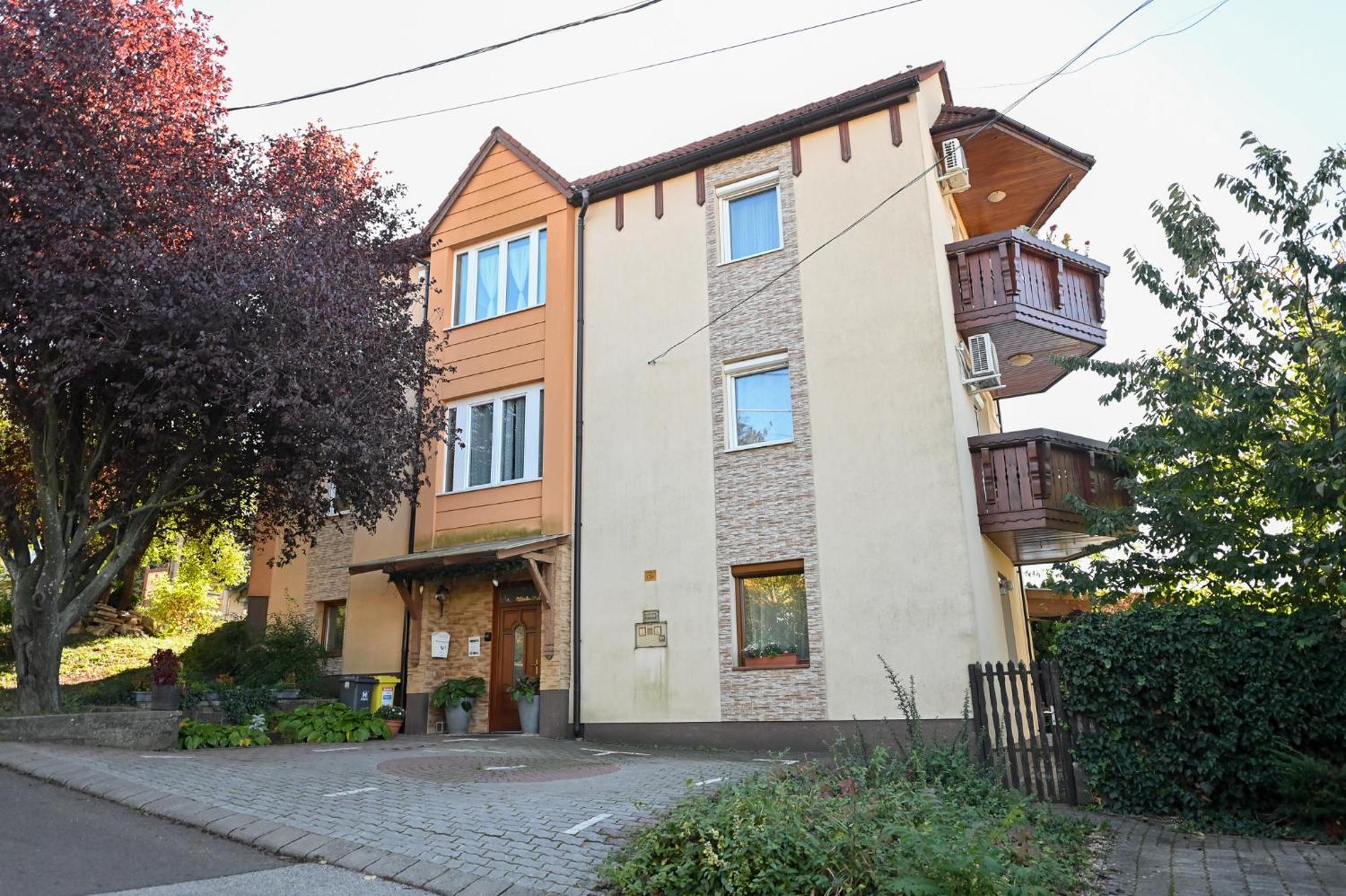 Bellavista 2 Apartman Эгер Экстерьер фото